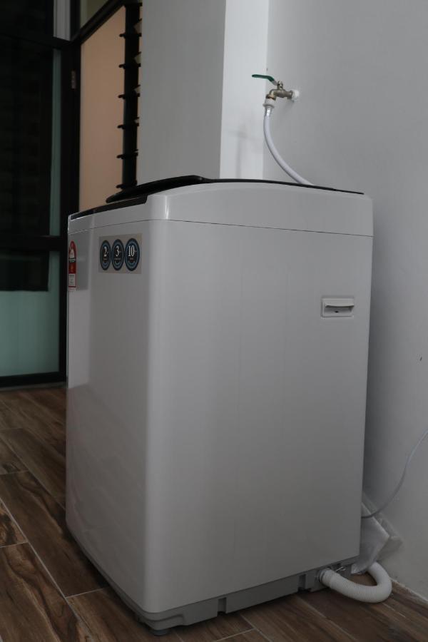 Zen66 @ Roxy Serviced Apartment Kuching Bagian luar foto